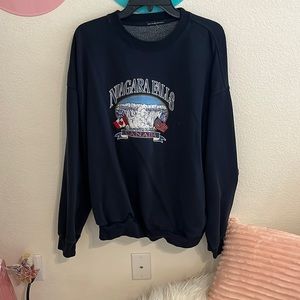 Brandy melville Niagara Falls crewneck